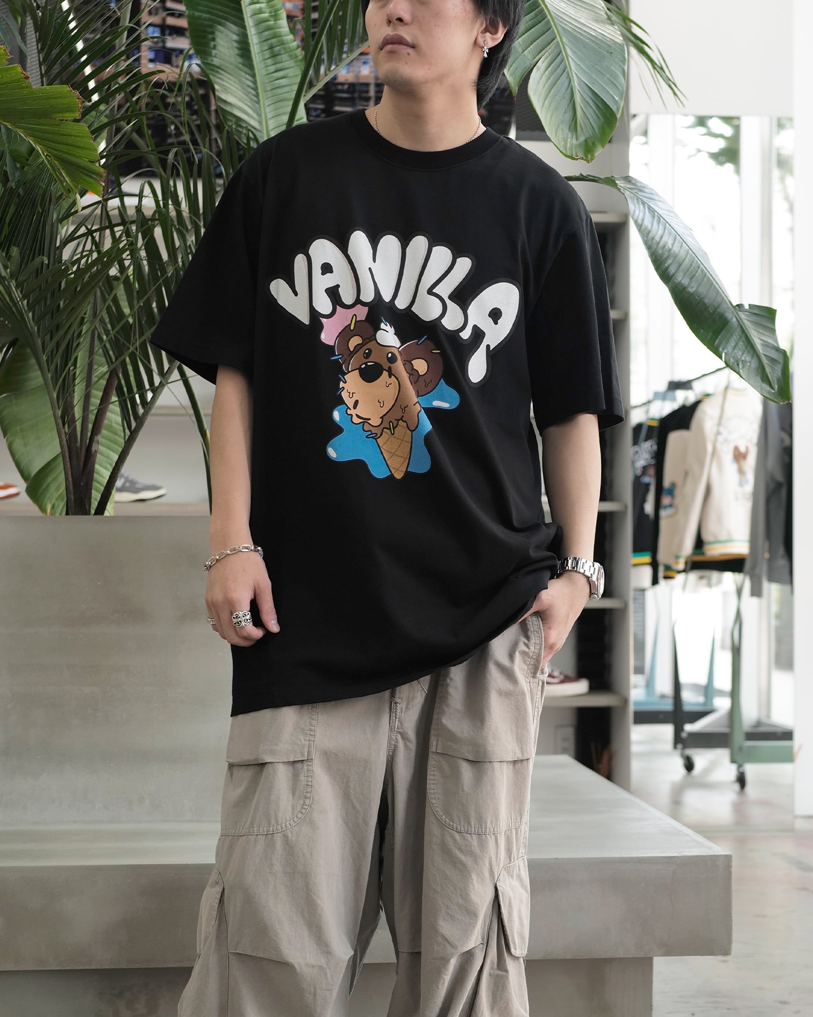 InBetweeners × T-SHIRT UNISEX / BLACK
