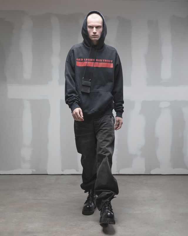 ALEXANDER DIGENOVA・alexander digenova -  RED LIGHT DISTRICT HOODIE /  BLACK