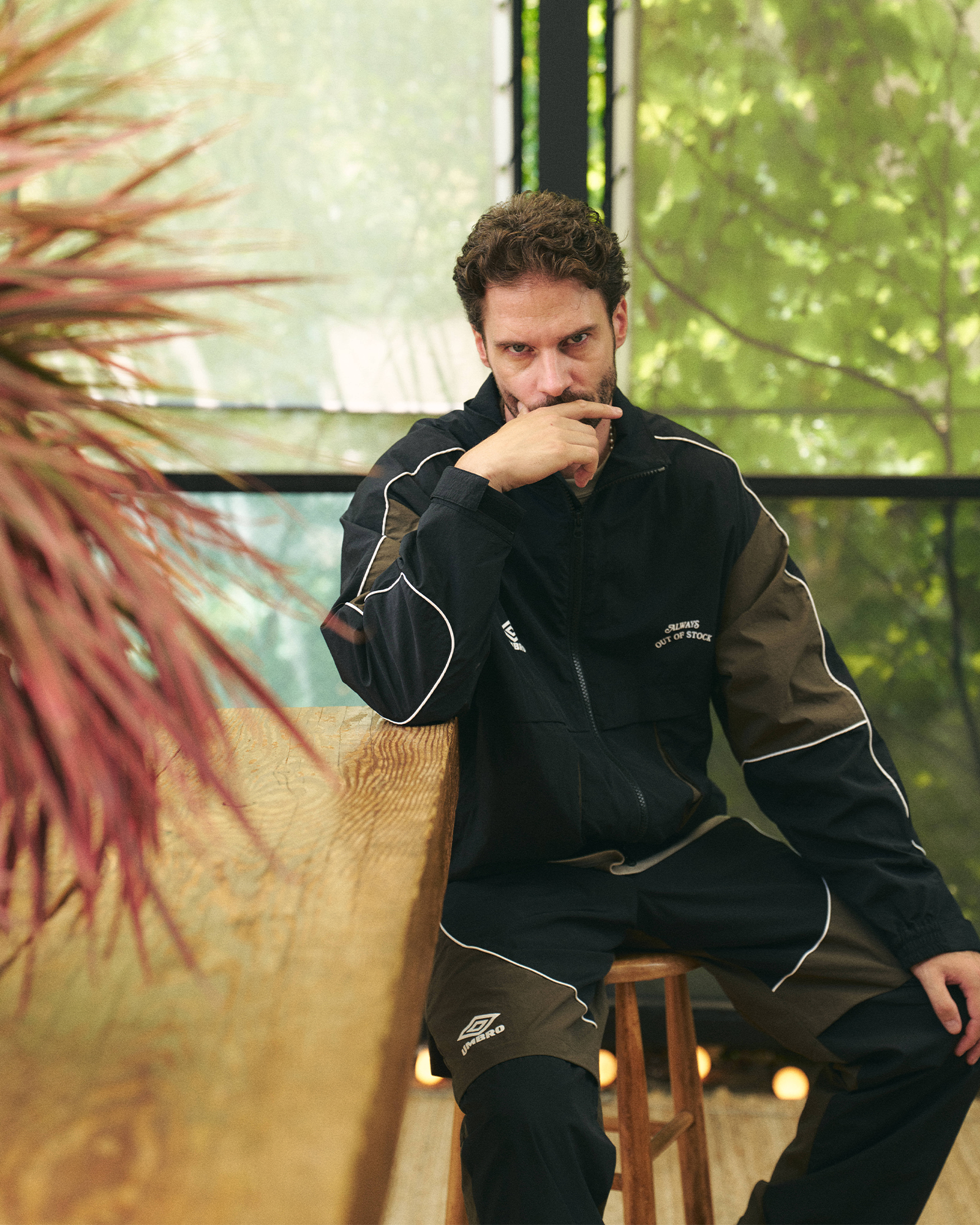 ALWAYS OUT OF STOCK・オールウェイズ アウト オブ ストック - ジャケット UMBRO SHELL JACKET / BLACK