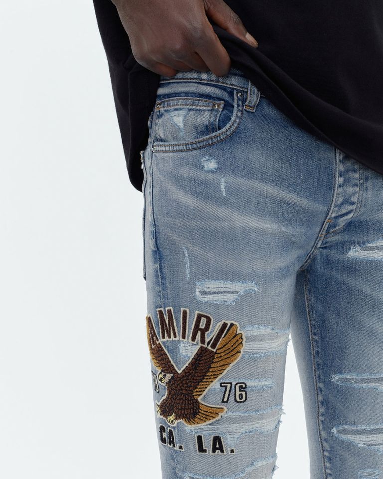 AMIRI・アミリ - デニムパンツ VARISTY EAGLE LOGO JEAN / INDIGO