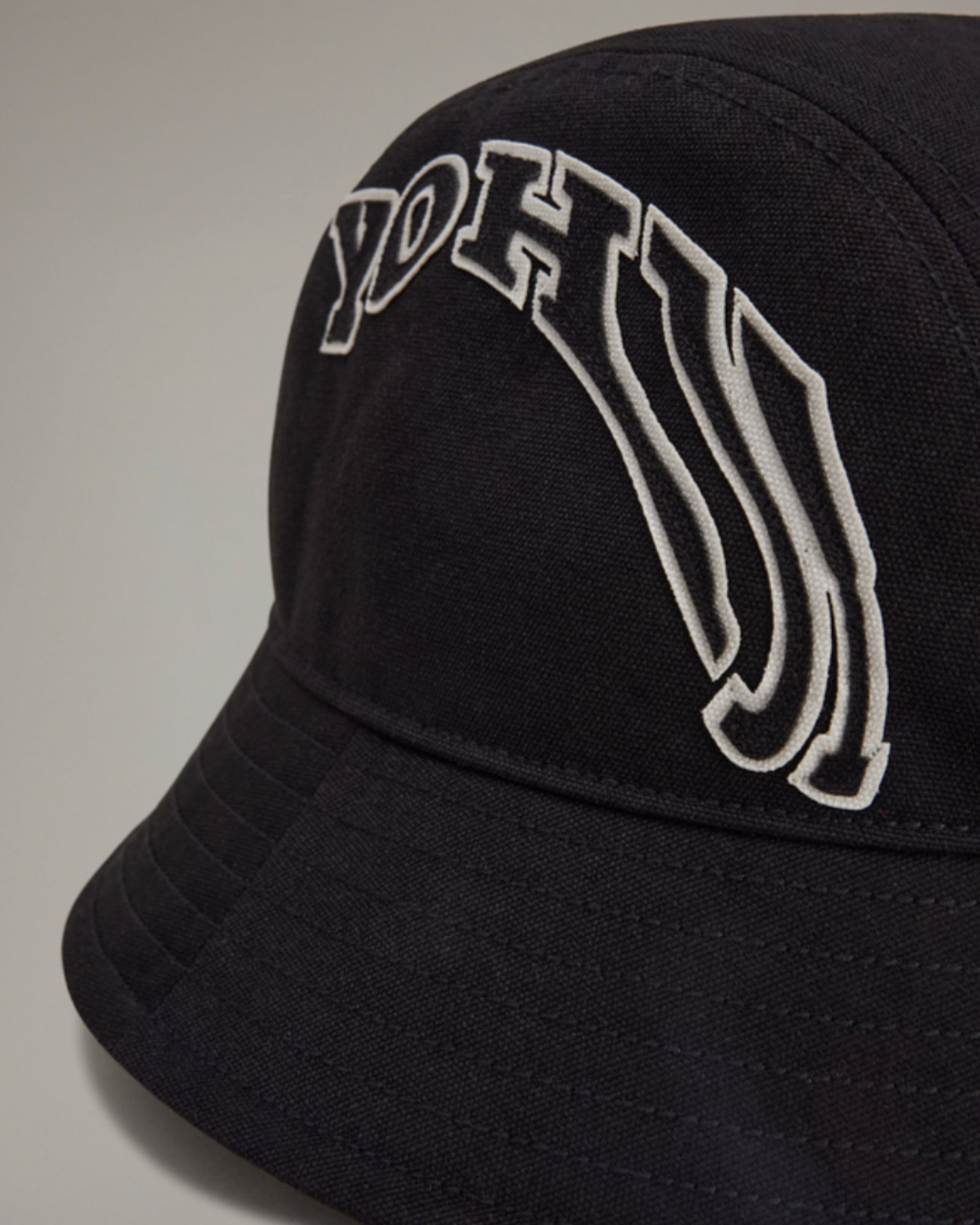 Y-3 × Y-3 BUCKET HAT / BLACK